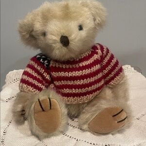 Patriotic  Teddy Bear vintage like new Mitchell Bear